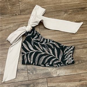 The Bow-Shoulder Ruched Sidestroke Bikini Top - size 2